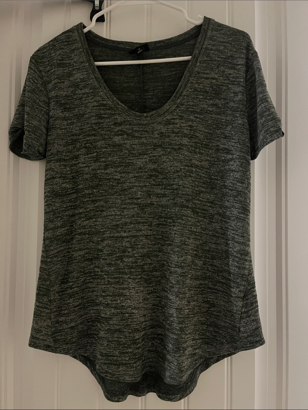 a.n.a Heathered Dark Green Scoop Neck Short Sleeve Tee